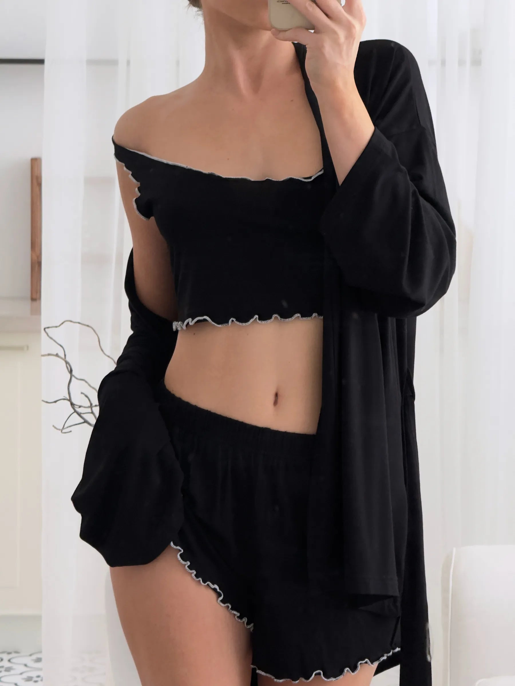 Black Soft Elegance 4-Piece Lounge Set for Women